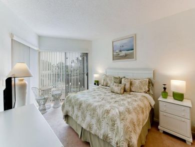 Two Bedroom Vacation Rental right on the Gulf of Mexico